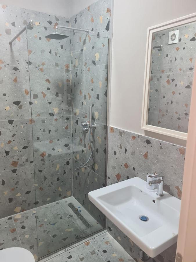 Joel Hotel Durres