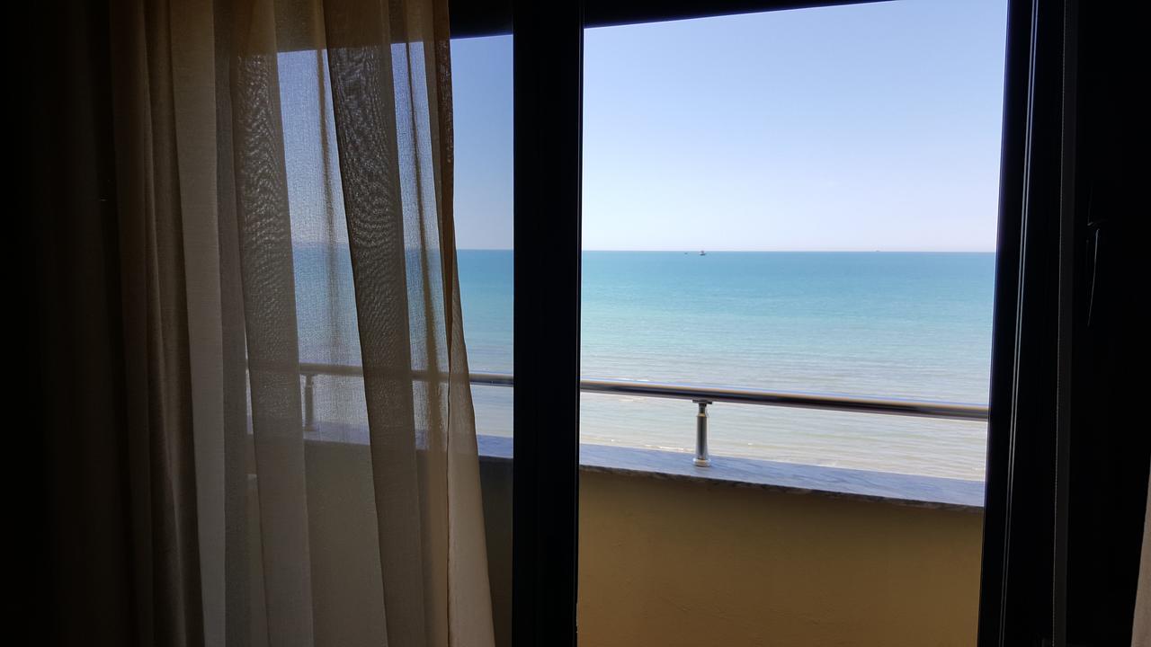Joel Hotel