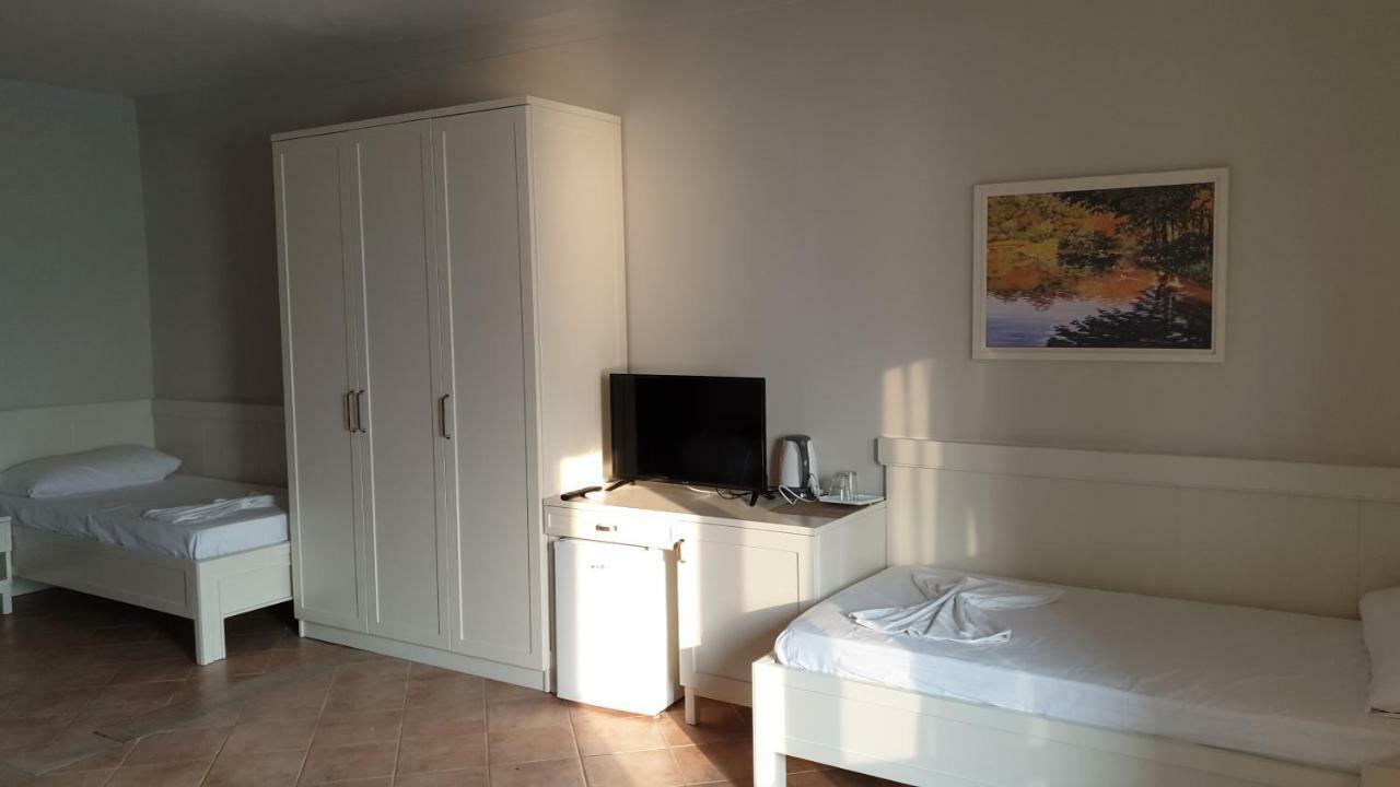 Joel Hotel 3*